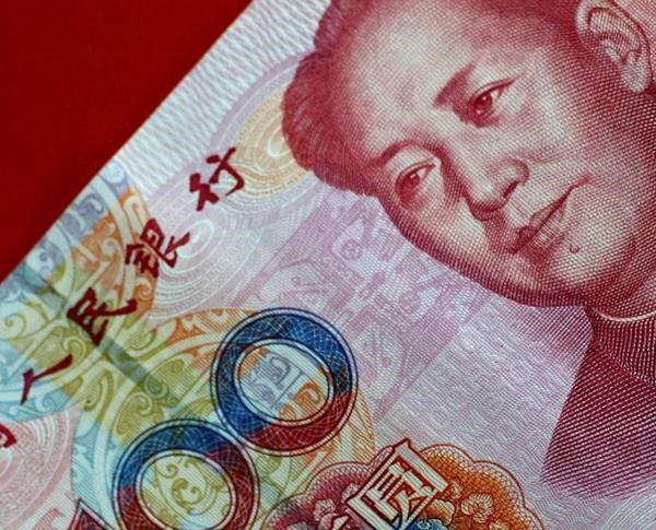 Asia FX weak, Chinese yuan hits 4-mth low on Trump tariff threats