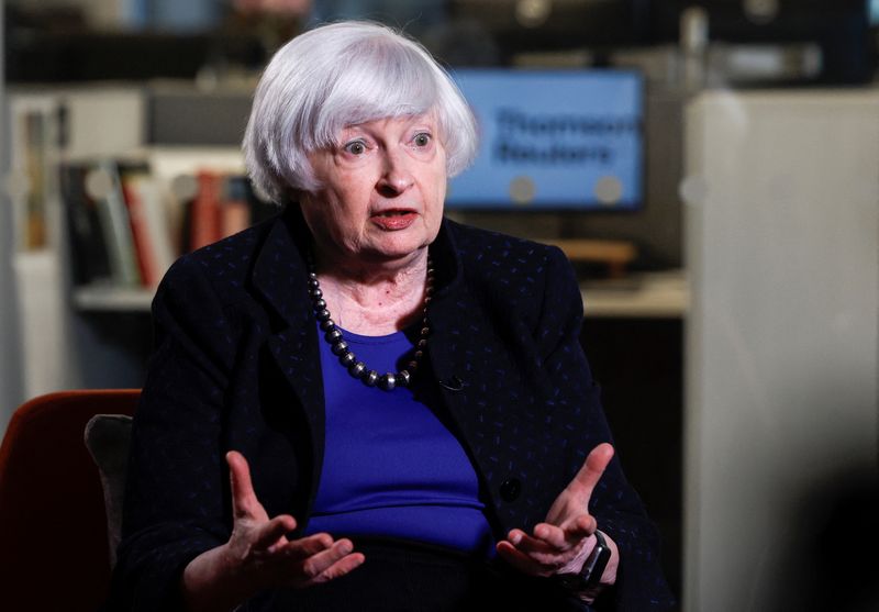 © Reuters. FILE PHOTO: U.S. Treasury Secretary Janet Yellen attends an interview with Reuters Editor in Chief Alessandra Galloni in Washington, U.S., April 25, 2024. REUTERS/Evelyn Hockstein/File Photo